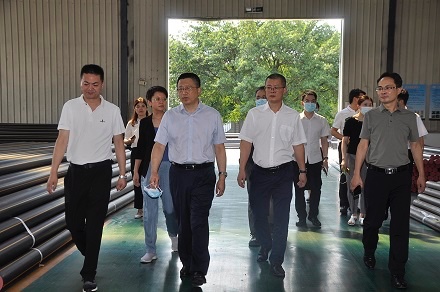 四川省證監局局長唐理斌一行蒞臨森普管材調研