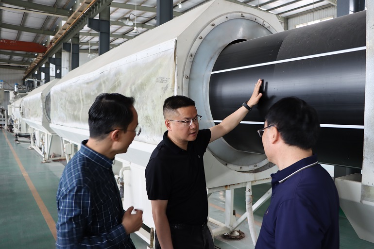 1745372391324073.jpg 2.jpg